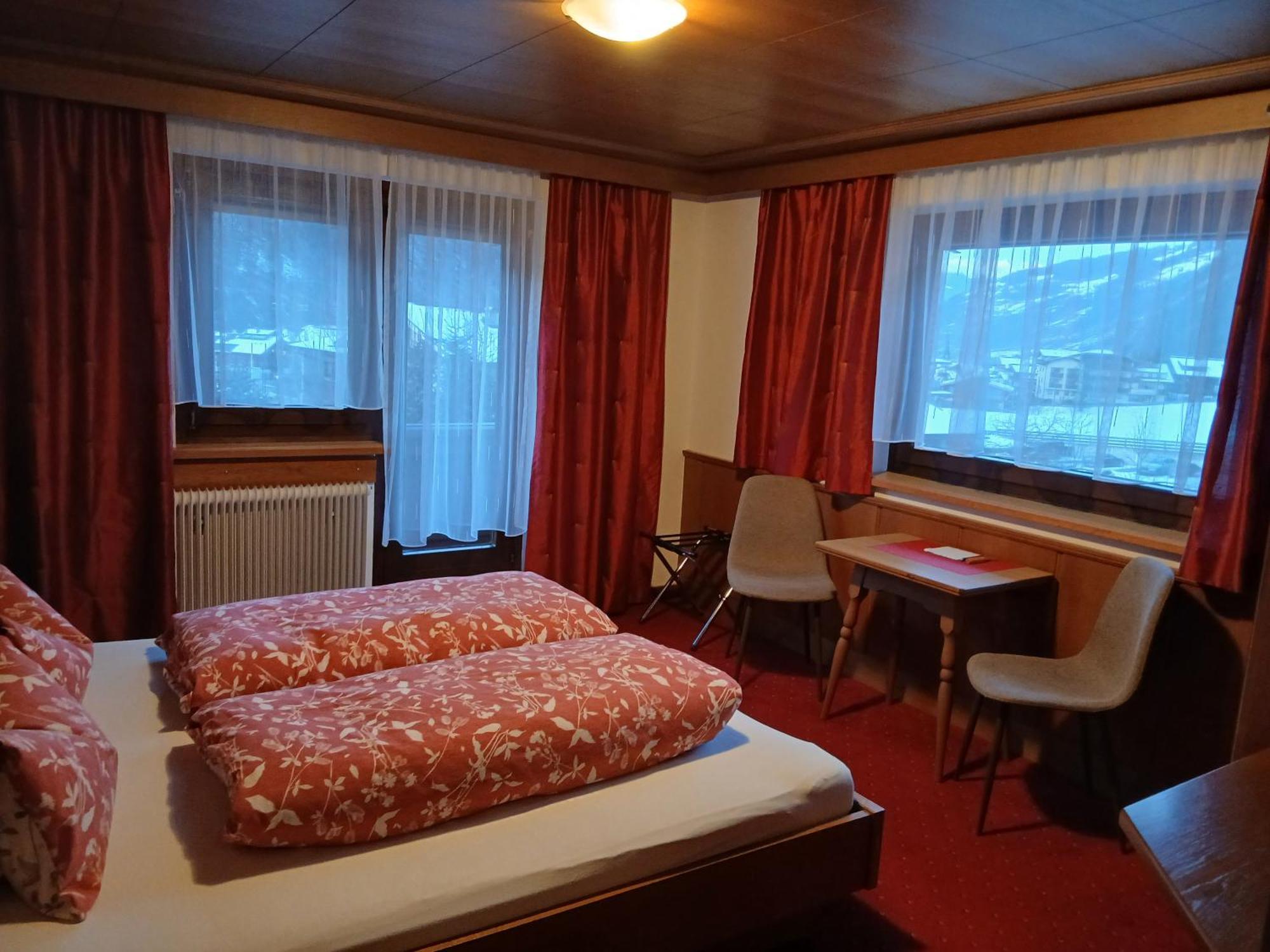 Gaestehaus Tramnitz Mayrhofen Esterno foto